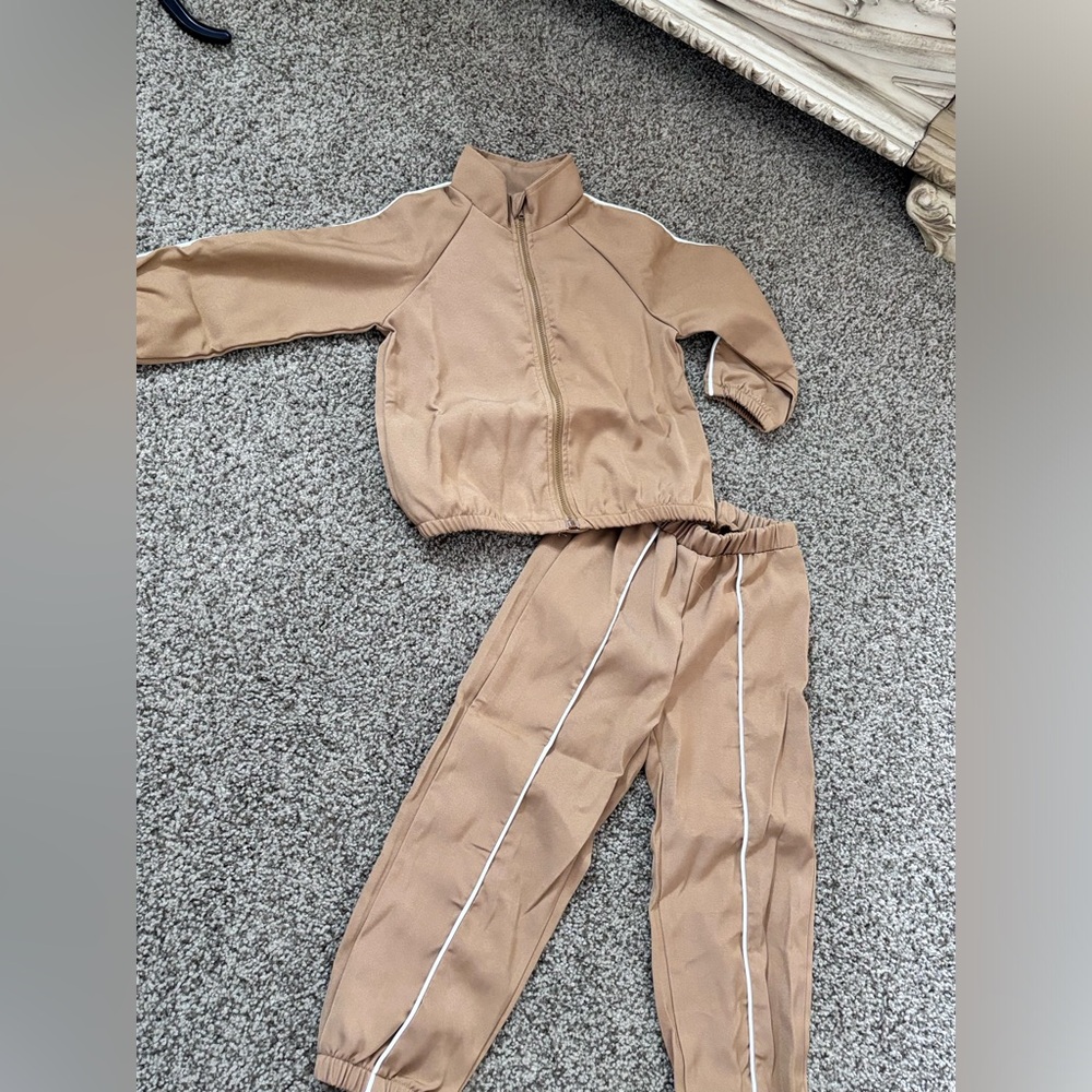 Toddler boy tracksuit set
